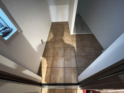 【玄関】 | あぱーとめんとカレス