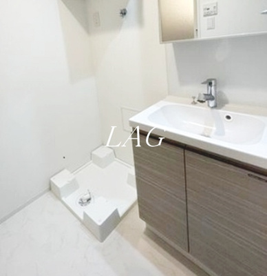 【洗面所】 | ＳＰコート四ツ木 | 独立洗面台です。