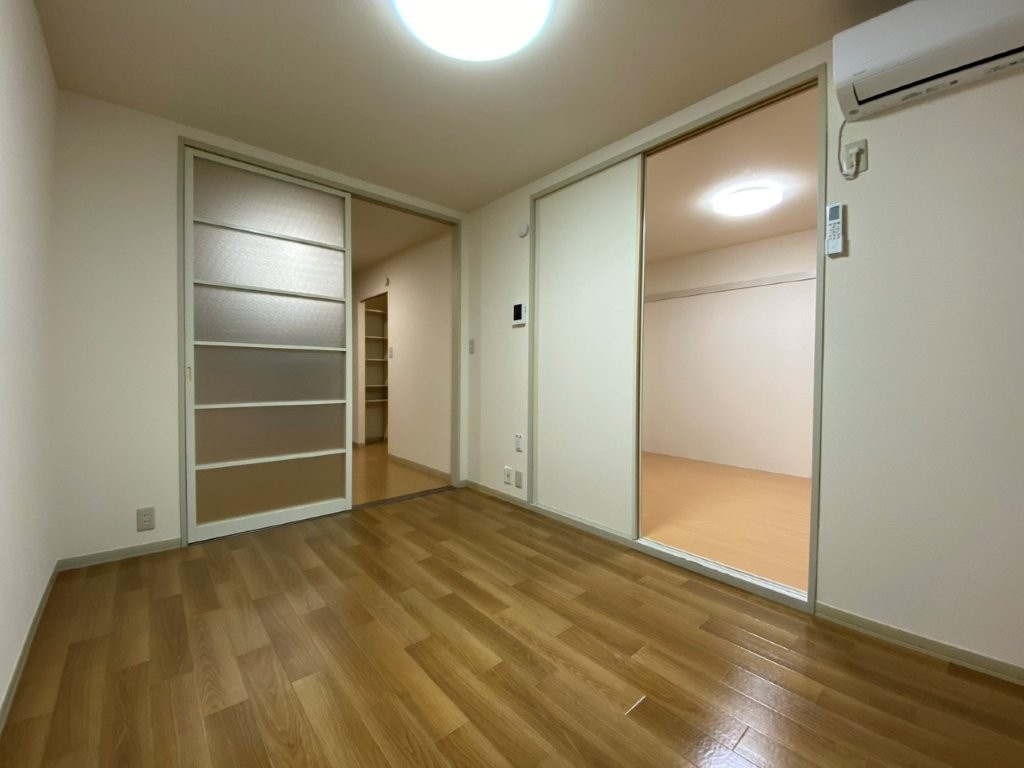 ディアス中津川Dの居間・リビング