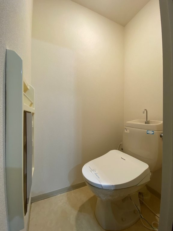 ディアス中津川Dのトイレ