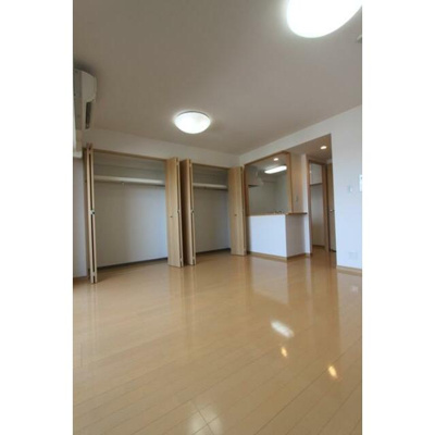 【収納】 | カスタリア中野 | クローゼット完備。