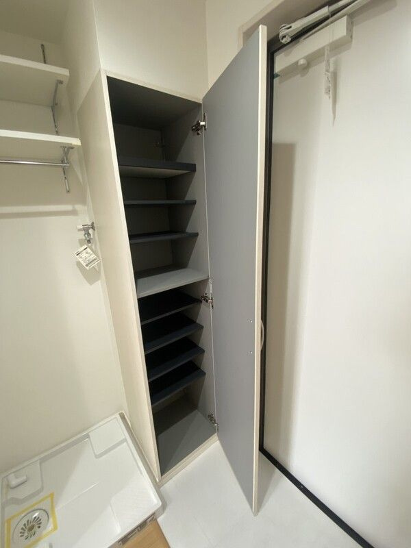 ルミエール・リッシュ松江(ルミエール・リッシュマツエ)の玄関