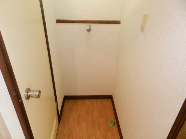 フローラルハイムＡのその他