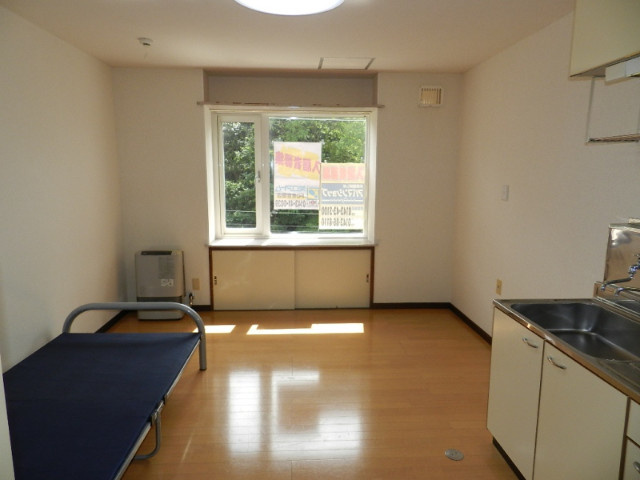 フローラルハイムＡの居間・リビング