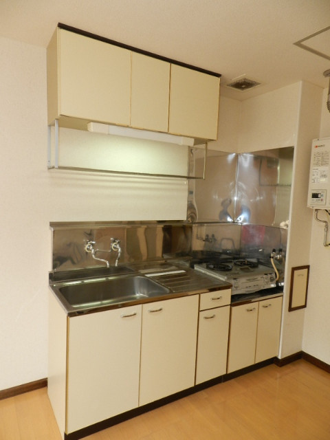 フローラルハイムＡのキッチン