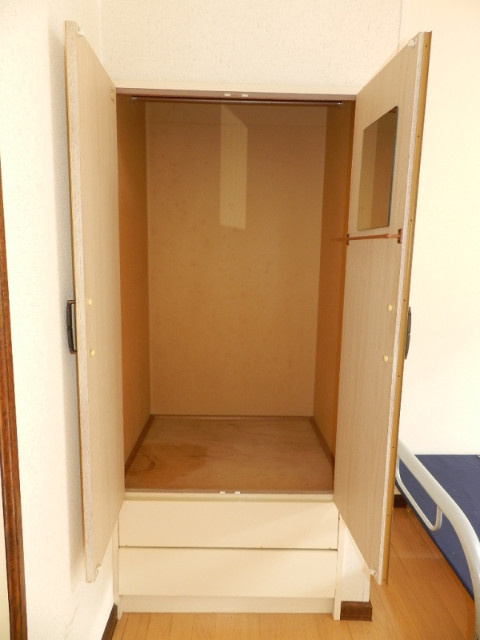 フローラルハイムＡの収納