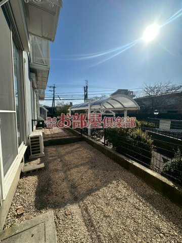 ラ・フォーレ櫛原　A棟のバルコニー|バルコニーからの眺めを楽しみながら食事をしませんか