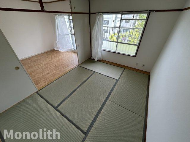 光明台32号棟の内装