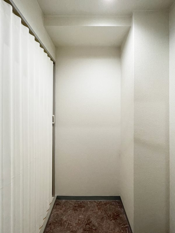 オリバーサイド88の玄関