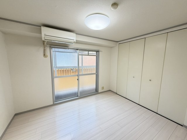 オリバーサイド88の居間・リビング