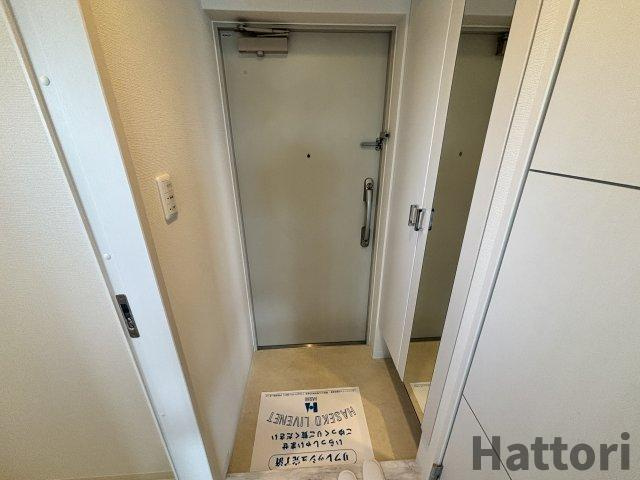 RIDGEガーデン江坂Ⅱの玄関