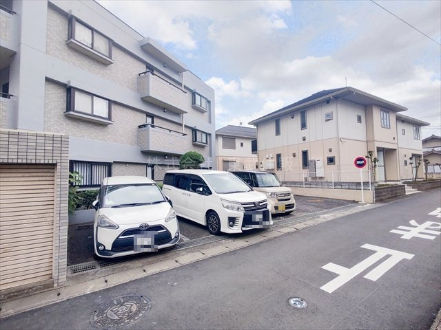 【駐車場】の画像