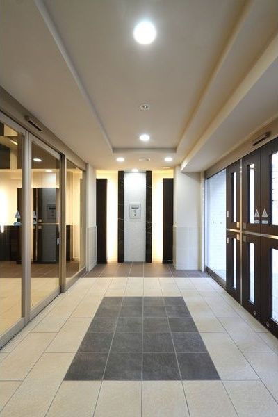 エステムプラザ名古屋駅前プライムタワーのロビー