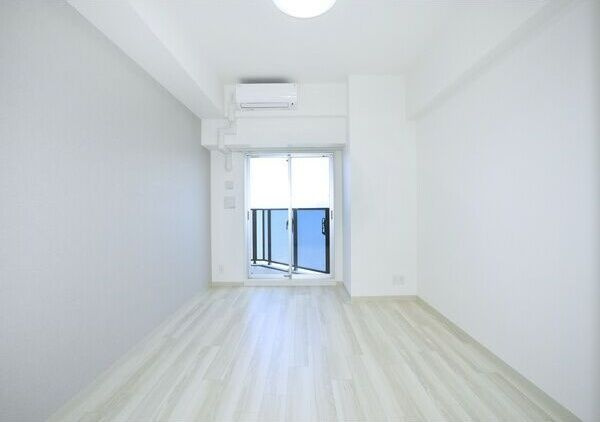 エステムコート名古屋グランツのバルコニー