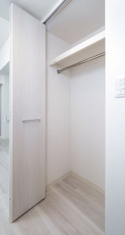 プレサンス上前津ディアシスの収納