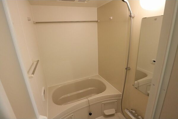 REGALEST桜山の浴室