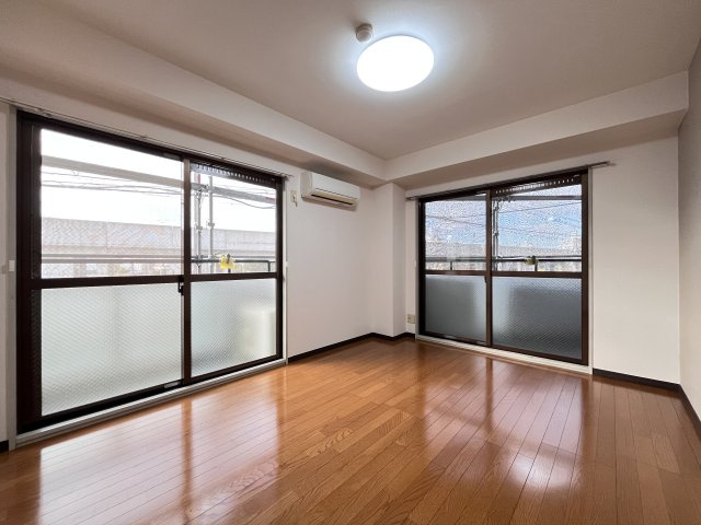 ラガールあびこの居間・リビング