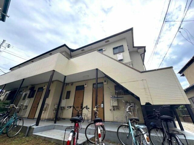 イオチハイツ２号棟の外観
