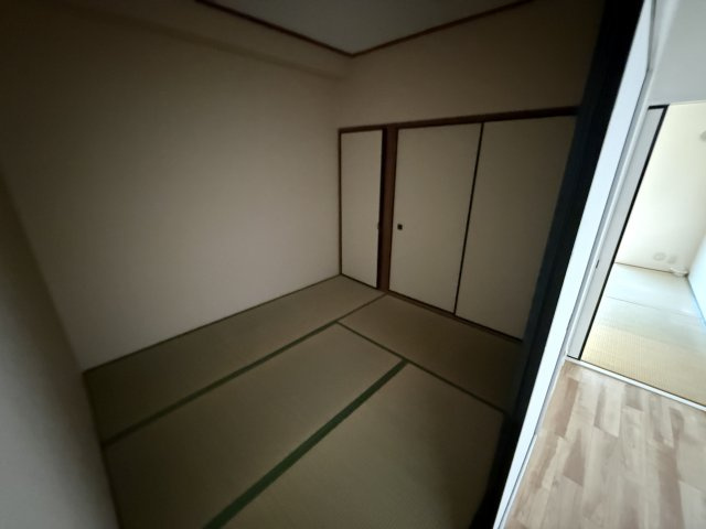 豊中ガーデンズの和室