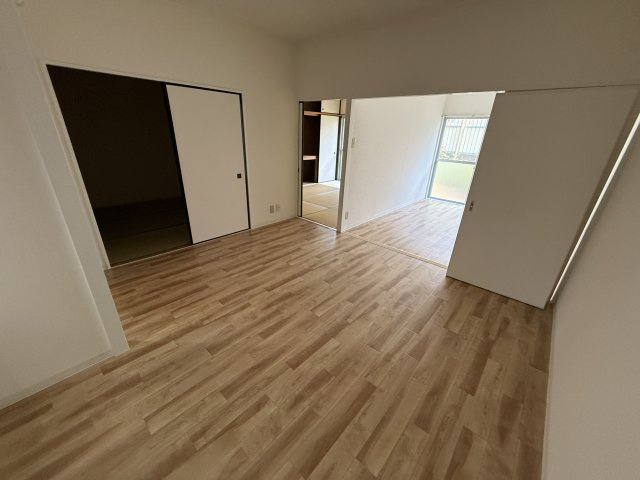 豊中ガーデンズの居間・リビング