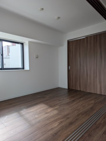 ヒルクレスト百道の居間・リビング