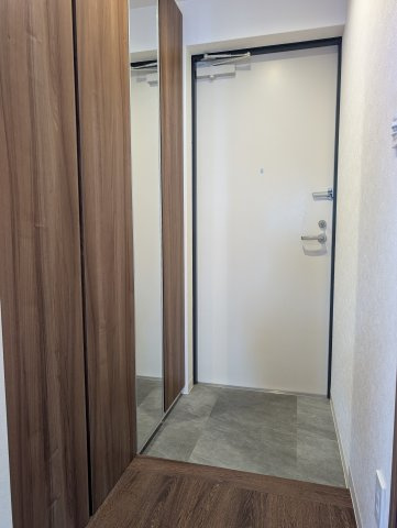 ヒルクレスト百道の玄関