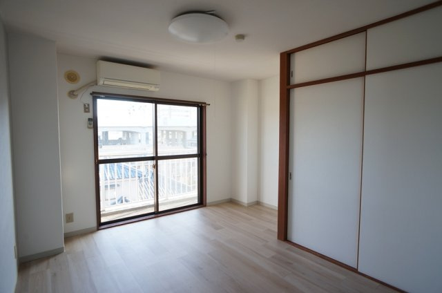 【居間・リビング】 | デイブレイクタウン | 南向き最上階