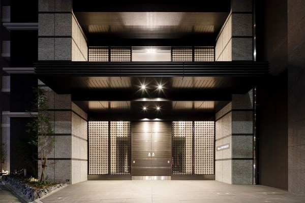 グランルクレ新栄イーストのロビー