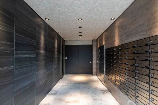 S-RESIDENCE金山三丁目のロビー