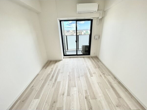 S-RESIDENCE金山三丁目の居間・リビング