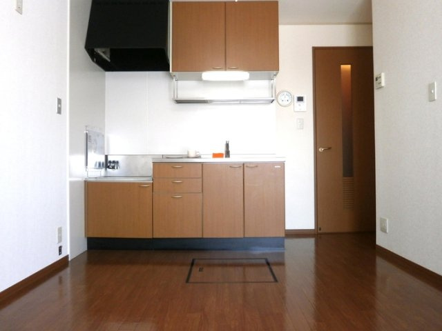 メゾンプルミエールの居間・リビング|おしゃれな居間です