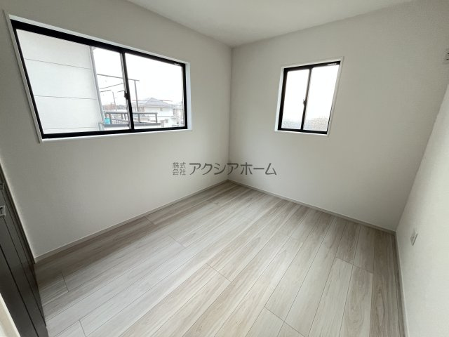 所沢市三ケ島5丁目・全1棟　新築一戸建　の洋室|南西側洋室5.2帖