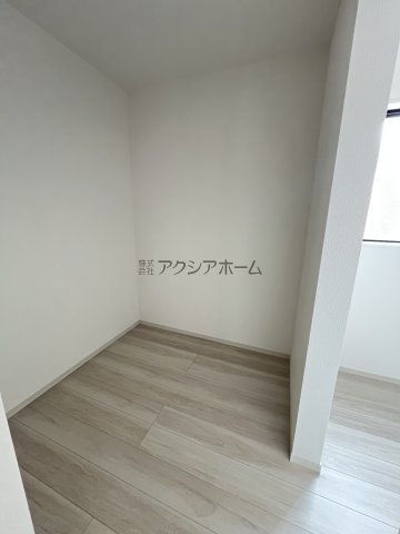所沢市三ケ島5丁目・全1棟　新築一戸建　の収納|パントリー
