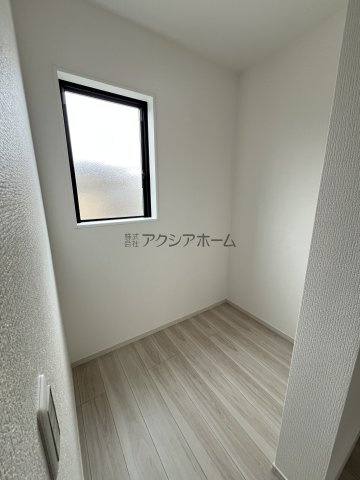 所沢市三ケ島5丁目・全1棟　新築一戸建　の収納|洋室6.7帖WIC