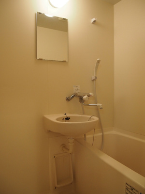 【浴室】 | ルーブル蒲田壱番館 | きれいなお風呂です