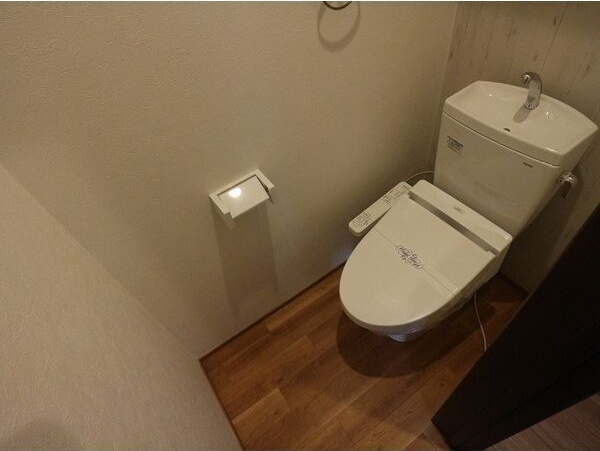 Grandtic Residence堀田のトイレ