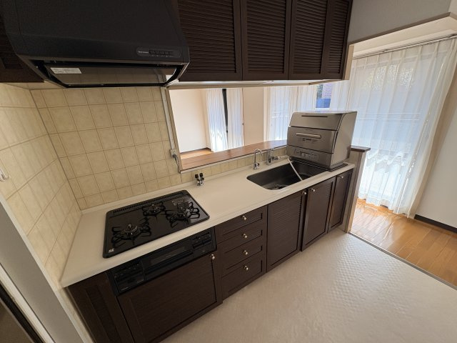 ヴェルナール学園前D棟のロビー