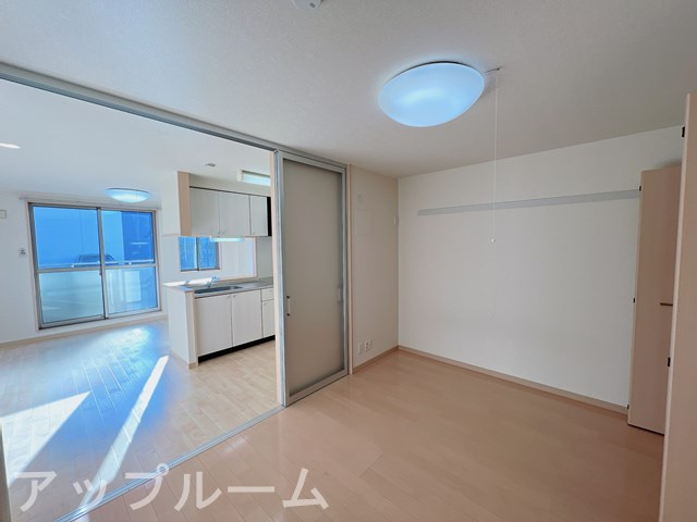 アメージングBの居間・リビング