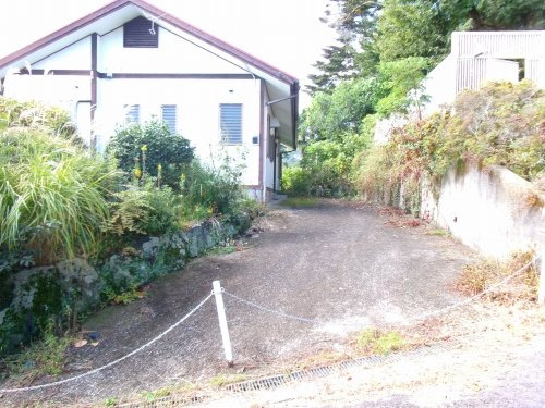 【駐車場】 | 伊豆急伊豆高原　戸建