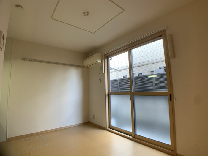 コスモの居間・リビング