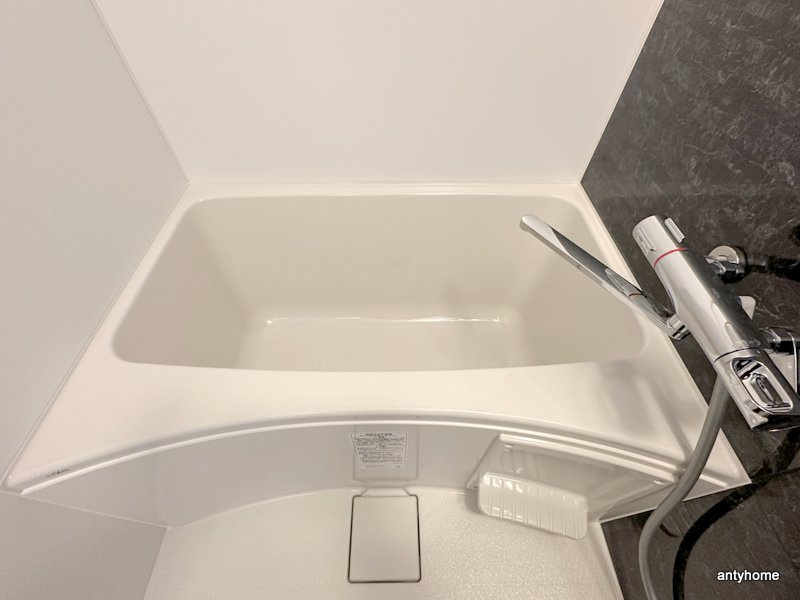 ファーストフィオーレ大阪城イースト　仲介手数料無料の浴室