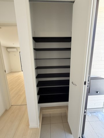 大門第5　1号棟の収納