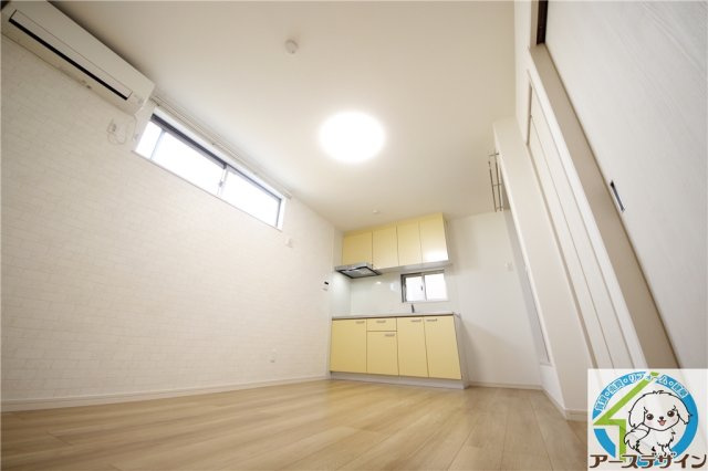 リープラス藤江の居間・リビング