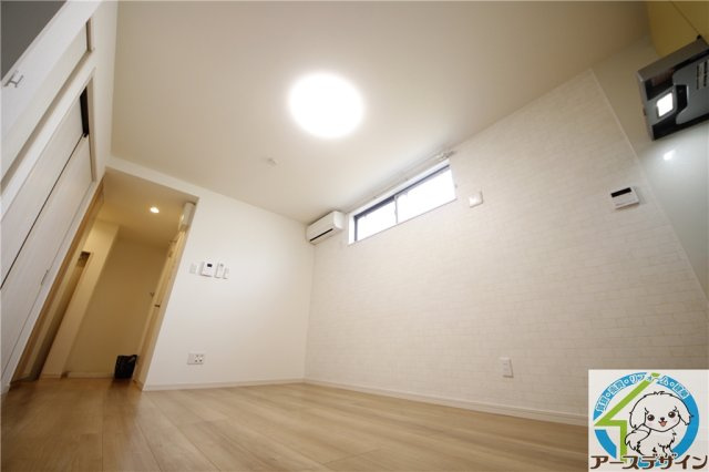 リープラス藤江の寝室