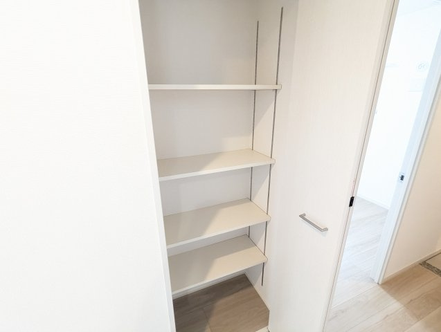 南城市大里字大城のアパートの収納