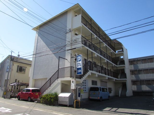 高杢ビルの外観