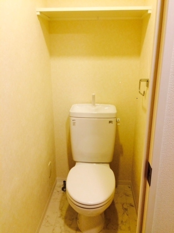 新品家具付きマンション木場18(KaGood東京)のトイレ