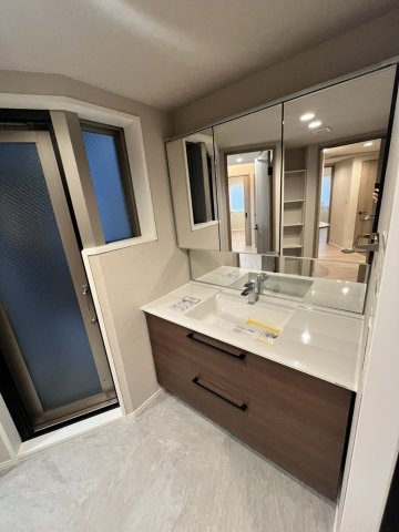 【独立洗面台】