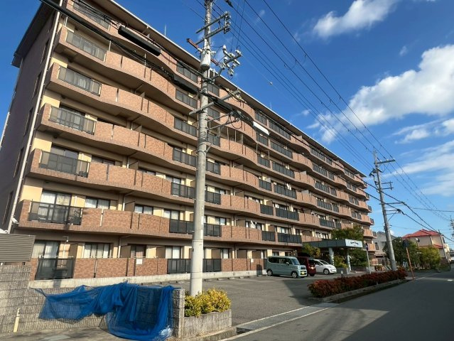 クレモナ山手の外観