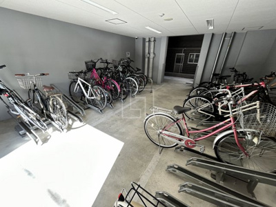 【その他共用部分】 | ララプレイス大阪新町ヴェレ | ララプレイス大阪新町ヴェレ　駐輪場